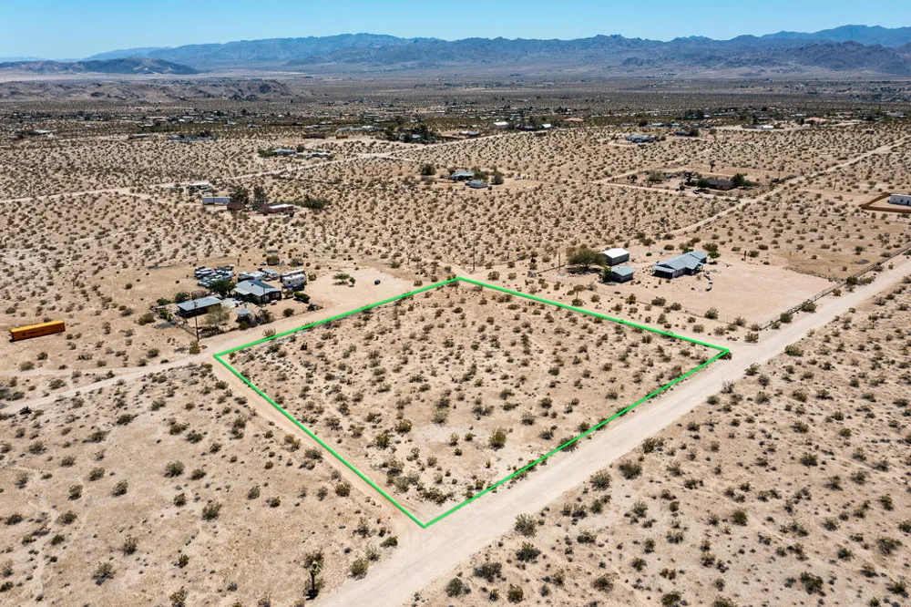 3375 Sunset Road Joshua Tree, CA 92252