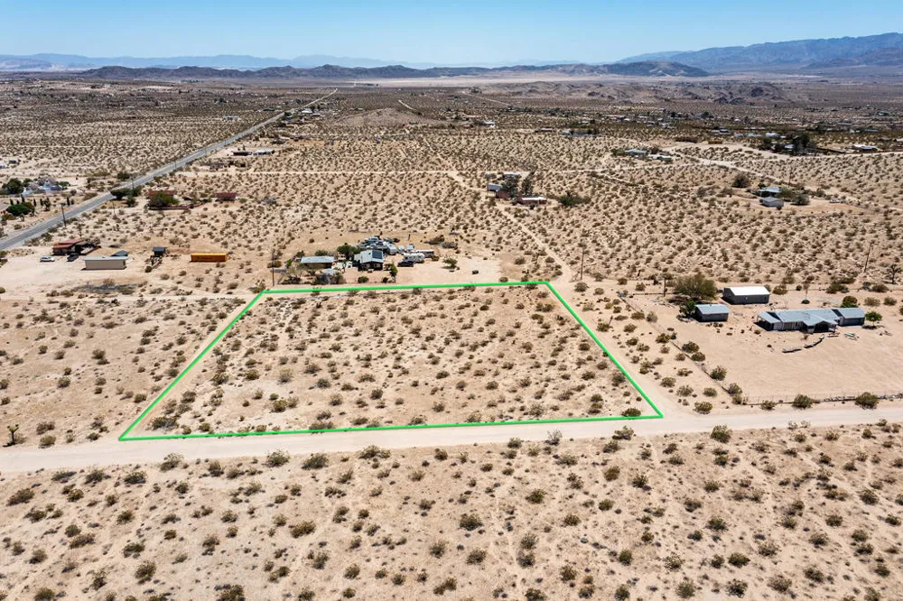 3375 Sunset Road Joshua Tree, CA 92252