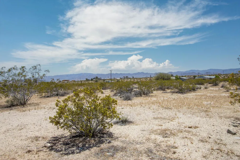 3375 Sunset Road Joshua Tree, CA 92252