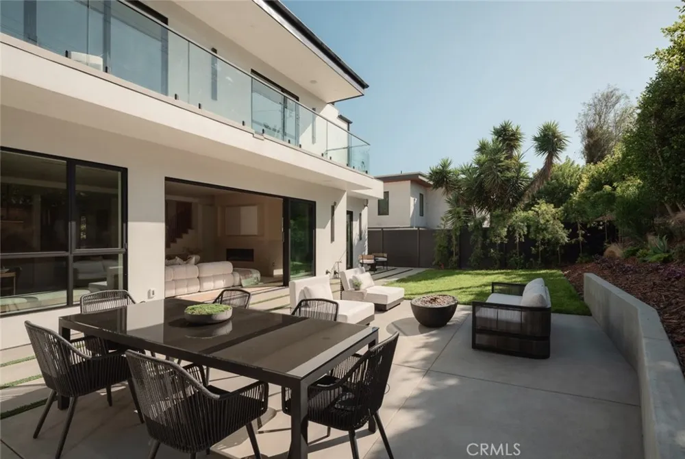13231 Warren Los Angeles, CA 90066