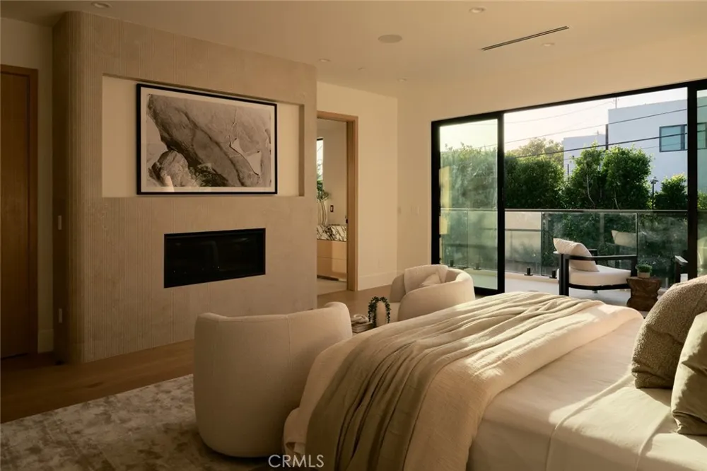 13231 Warren Los Angeles, CA 90066