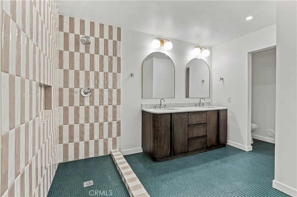 3070 Springfield Simi Valley, CA 93063