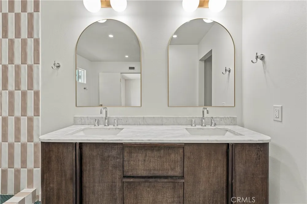 3070 Springfield Simi Valley, CA 93063