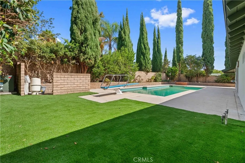 3070 Springfield Simi Valley, CA 93063