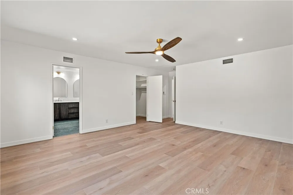 3070 Springfield Simi Valley, CA 93063
