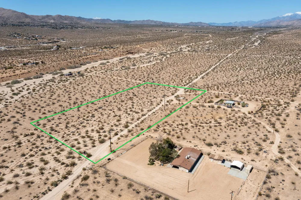 61155 Wilson Street Joshua Tree, CA 92252