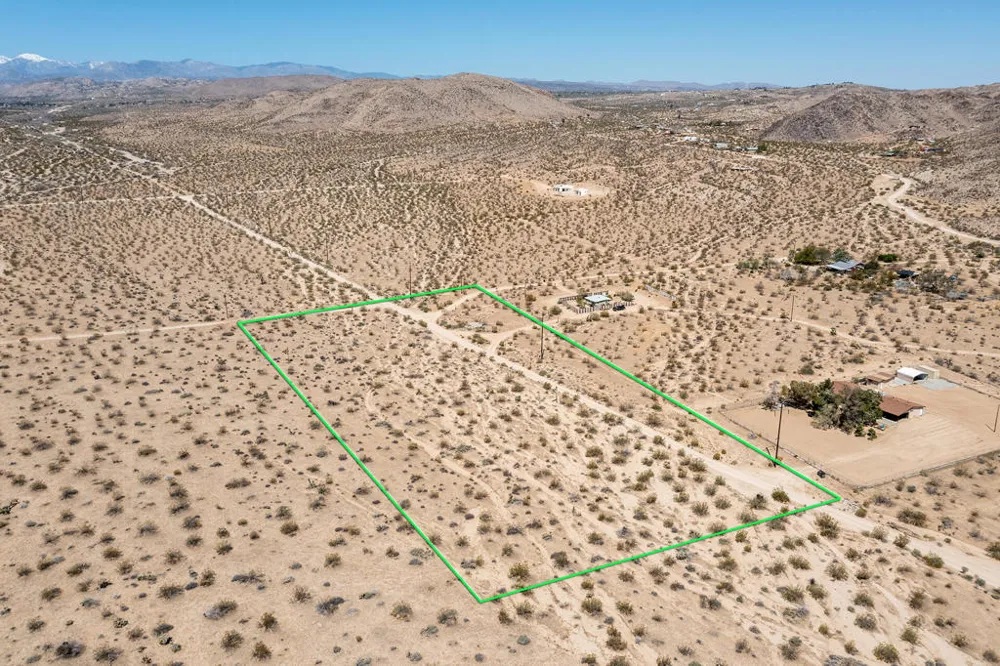 61155 Wilson Street Joshua Tree, CA 92252