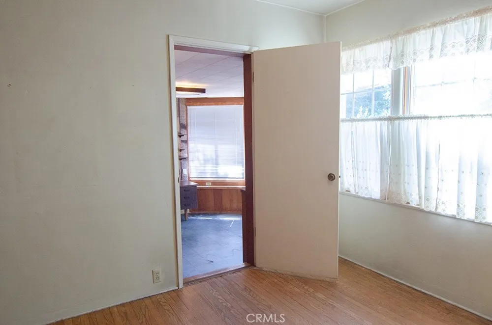3344 Thorndale Road Pasadena, CA 91107