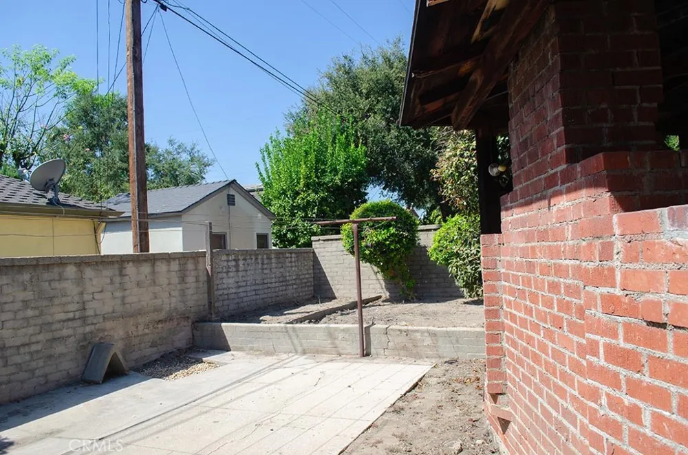 3344 Thorndale Road Pasadena, CA 91107