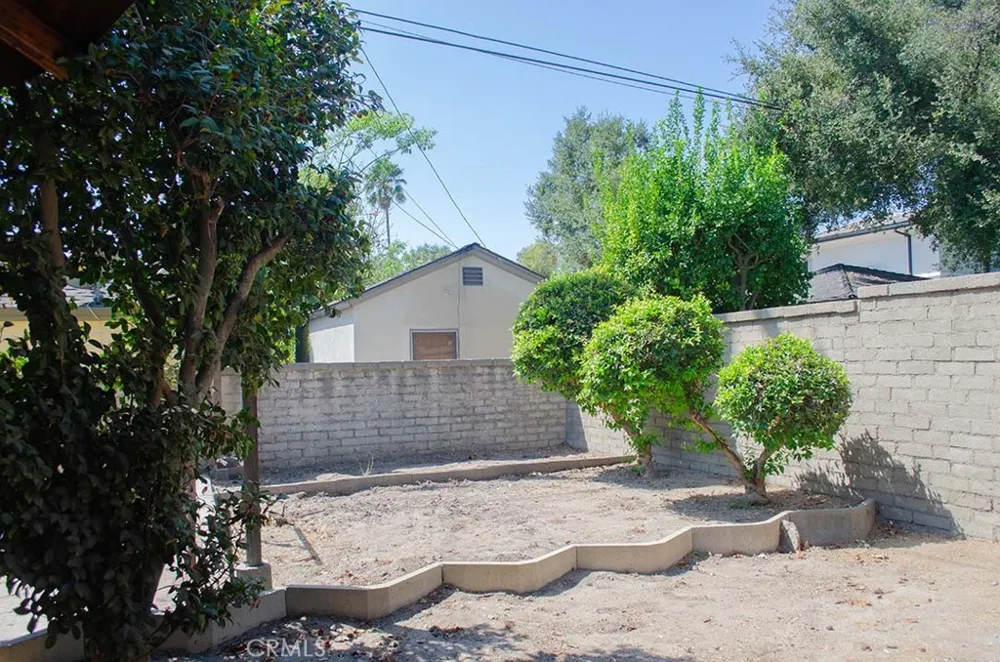 3344 Thorndale Road Pasadena, CA 91107