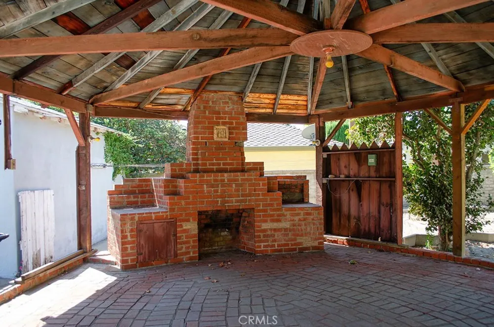 3344 Thorndale Road Pasadena, CA 91107