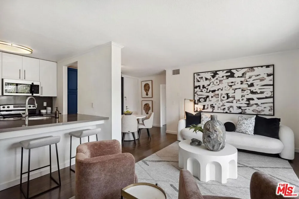 141 S Clark Drive #409 Los Angeles, CA 90048