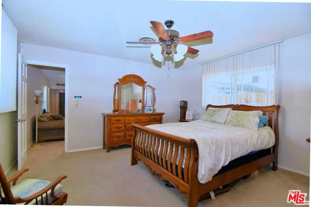 3774 Dalehurst Drive Bakersfield, CA 93306