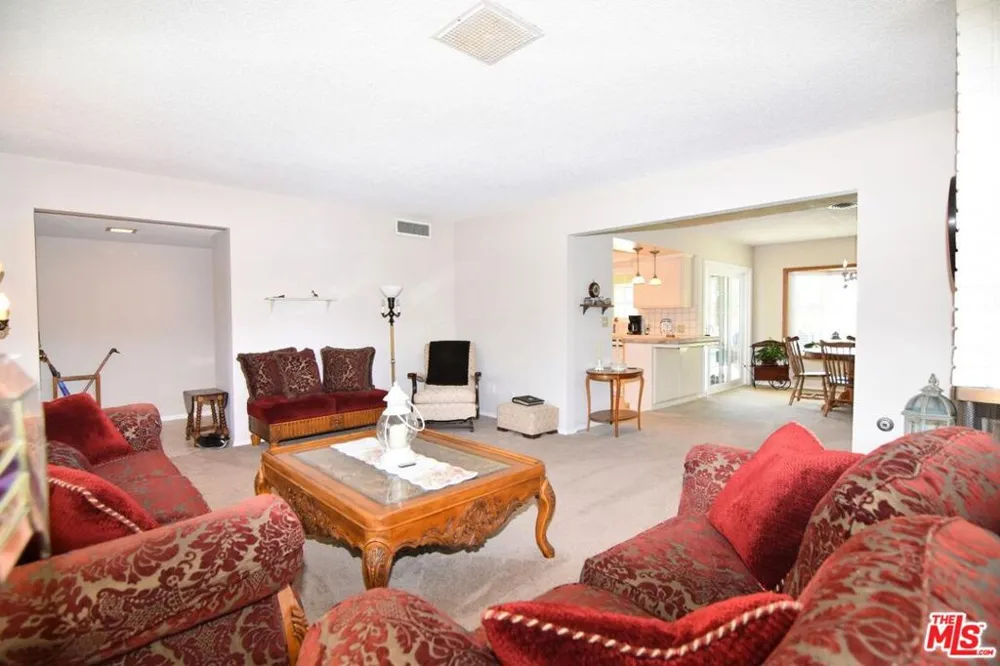 3774 Dalehurst Drive Bakersfield, CA 93306