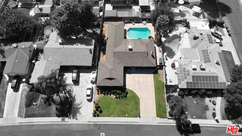 3774 Dalehurst Drive Bakersfield, CA 93306