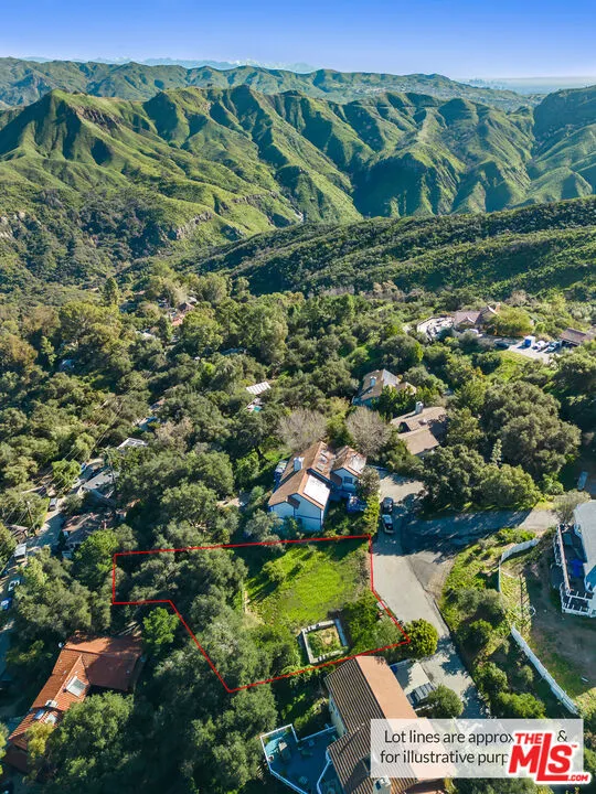 20681 Medley Lane Topanga, CA 90290