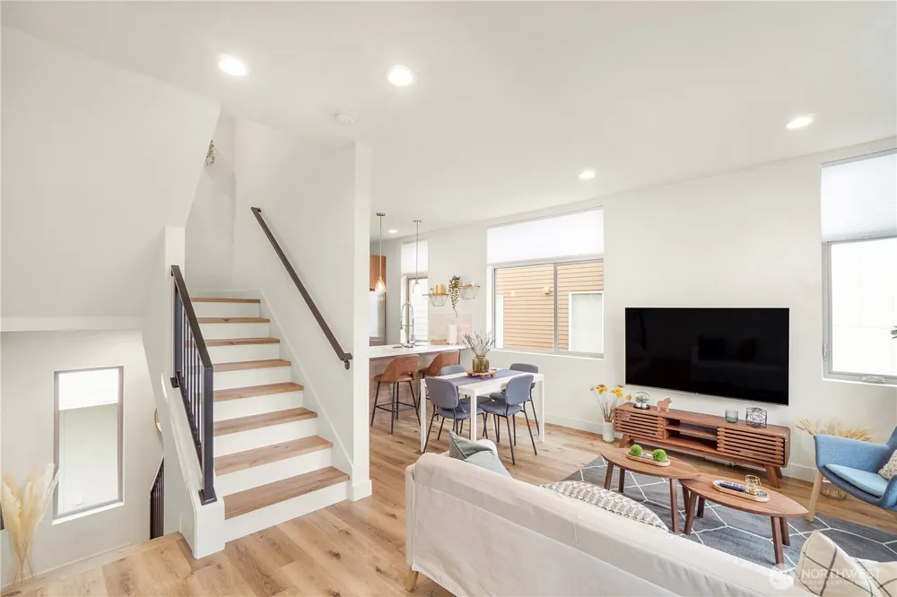 939 NW 56th Street #B Seattle, WA 98107