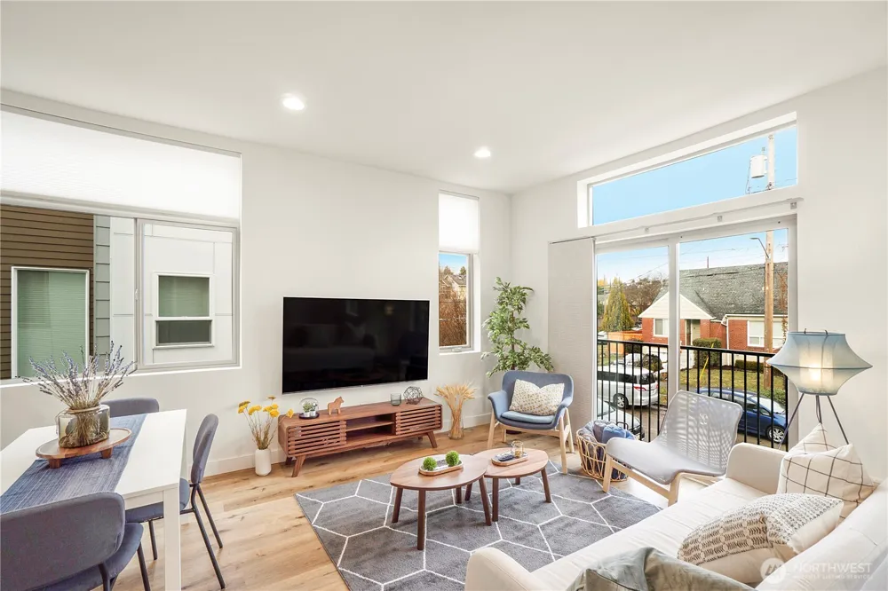 939 NW 56th Street #B Seattle, WA 98107