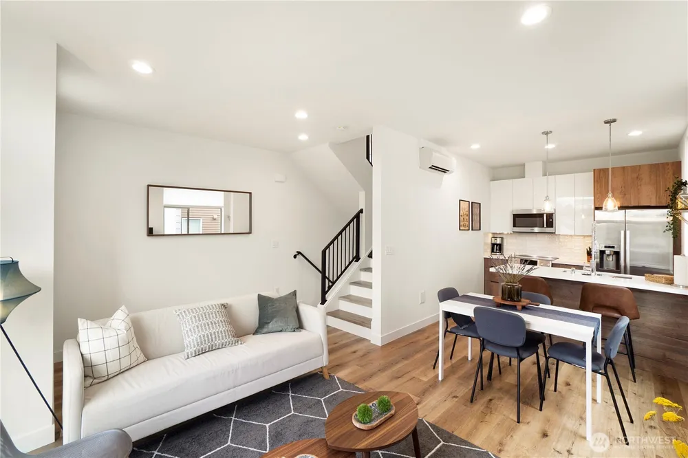 939 NW 56th Street #B Seattle, WA 98107