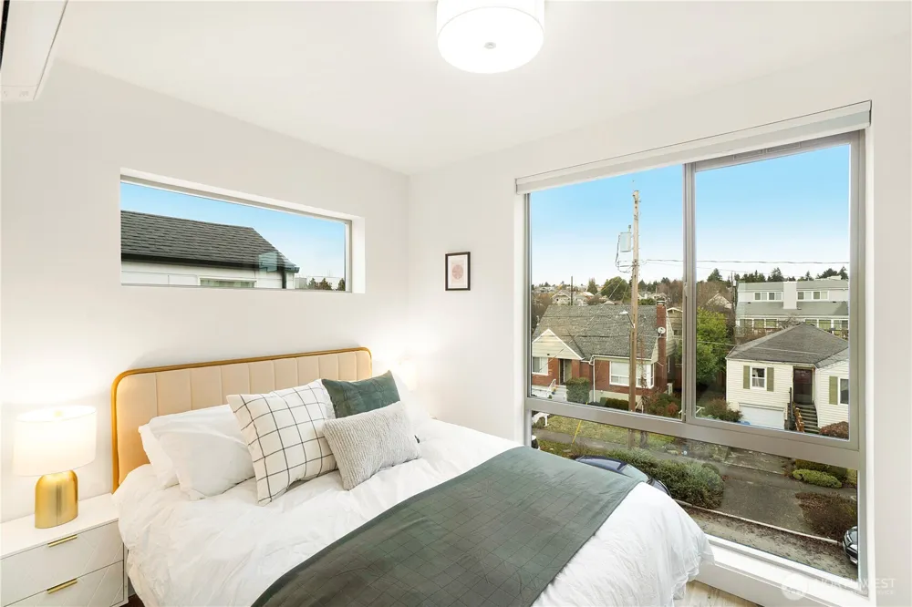 939 NW 56th Street #B Seattle, WA 98107