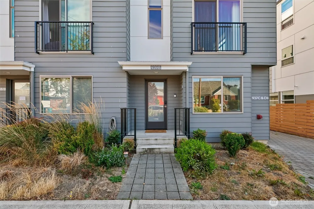 939 NW 56th Street #B Seattle, WA 98107