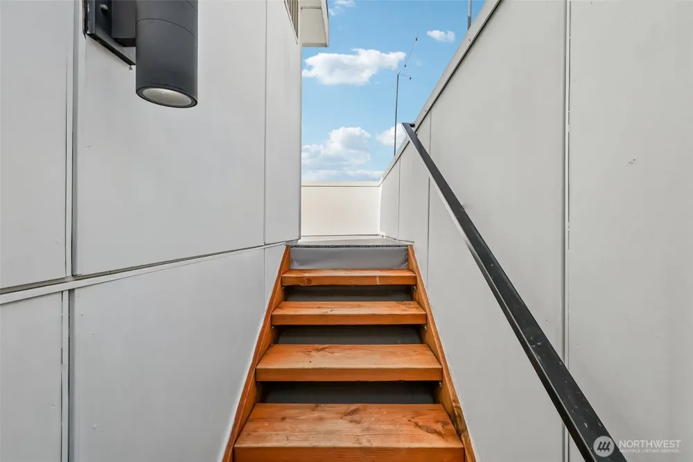 939 NW 56th Street #B Seattle, WA 98107