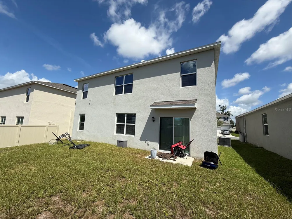 11106 AMBER RIDGE DRIVE Zellwood, FL 32798
