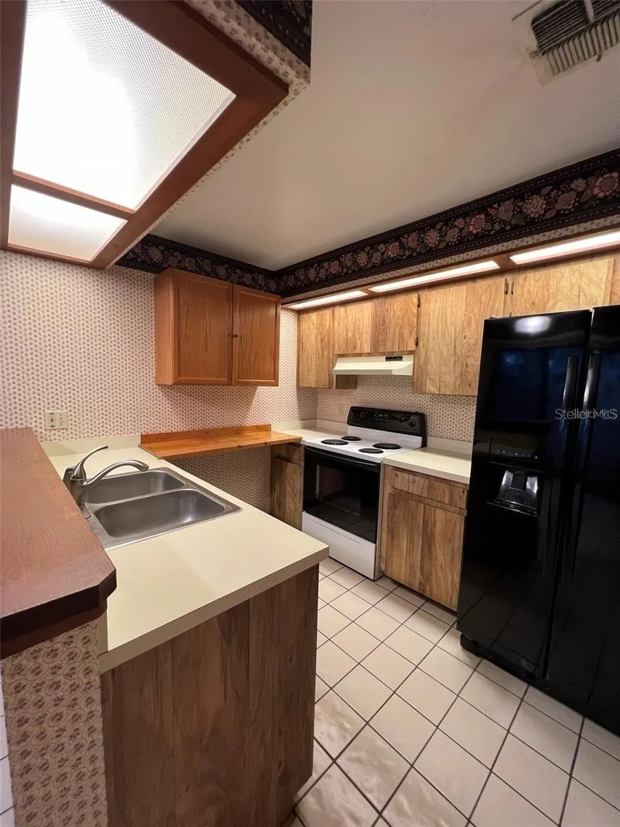2481 TAHOE CIRCLE #2481 Winter Park, FL 32792