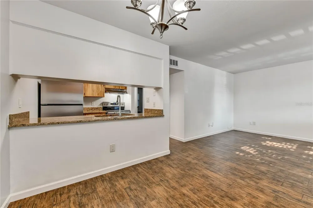3109 W HORATIO STREET #16 Tampa, FL 33609