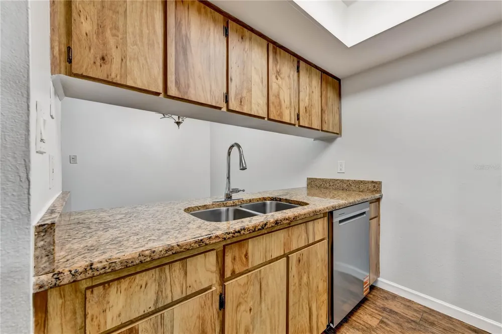 3109 W HORATIO STREET #16 Tampa, FL 33609