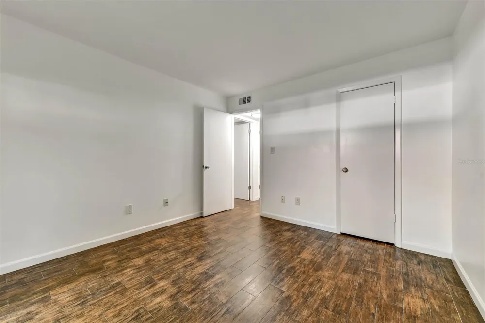 3109 W HORATIO STREET #16 Tampa, FL 33609