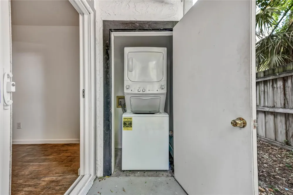 3109 W HORATIO STREET #16 Tampa, FL 33609