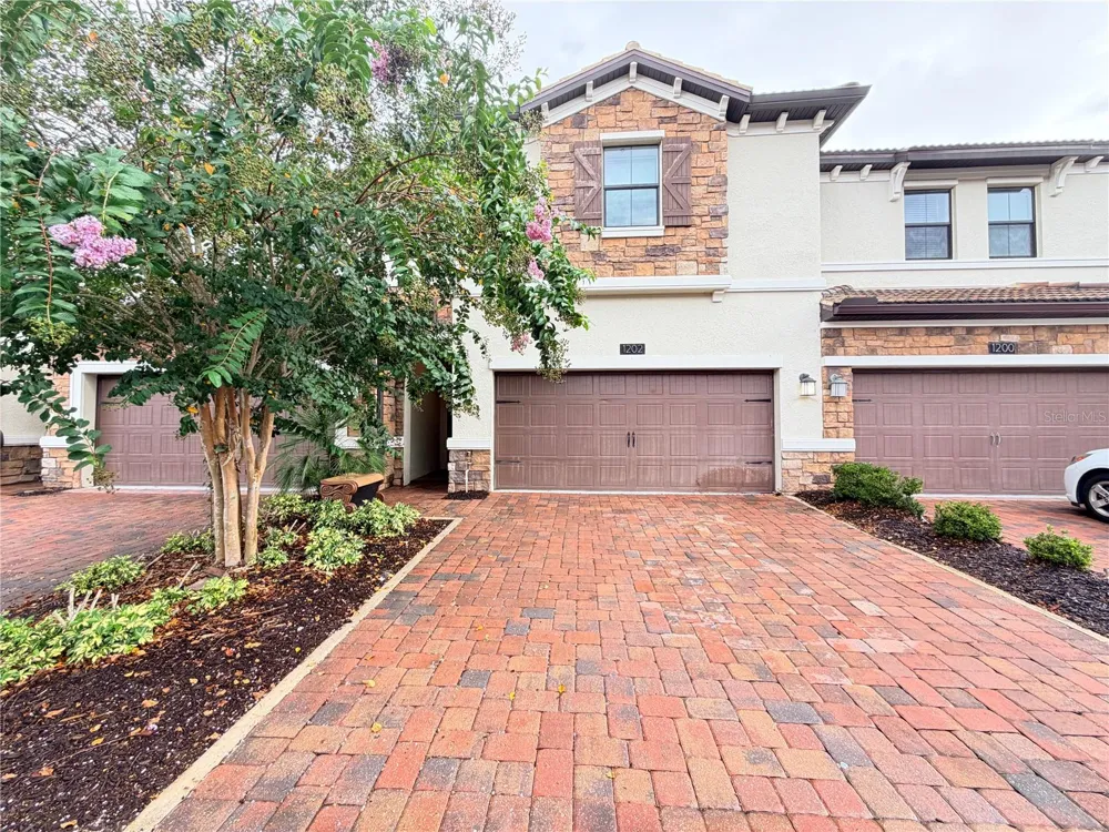 Address Not Shown Davenport, FL 33896