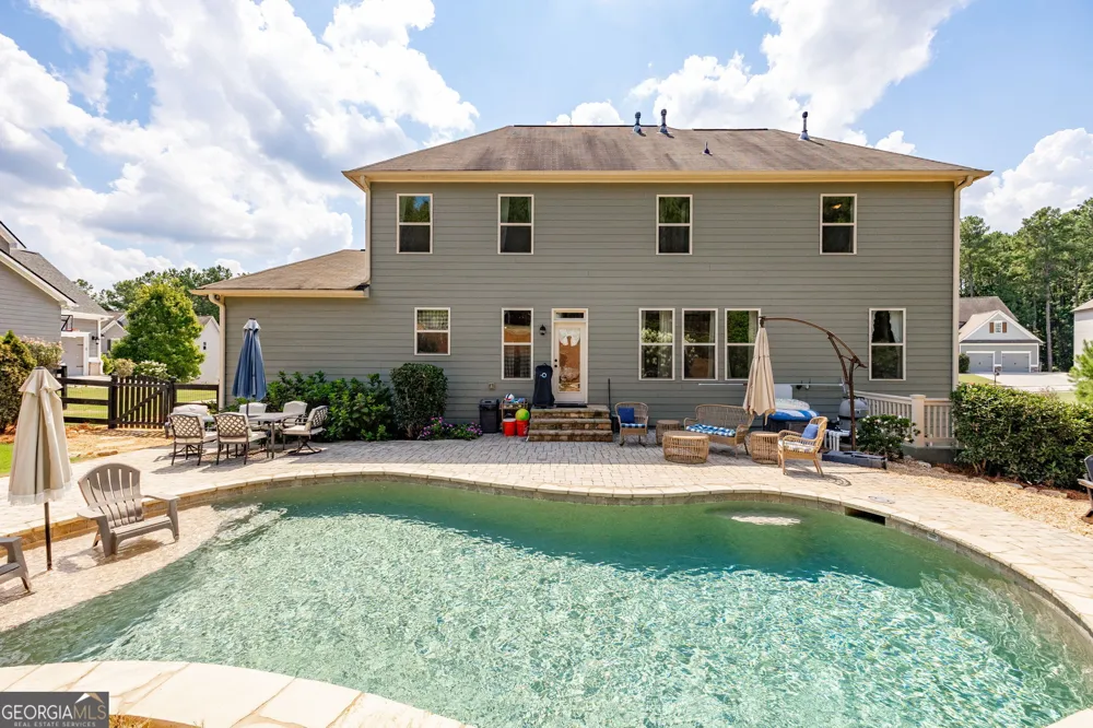 104 Grace Arbor LN Dallas, GA 30132