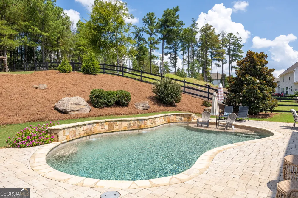 104 Grace Arbor LN Dallas, GA 30132