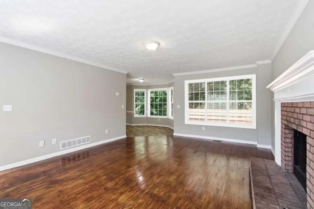 1922 Kevin DR SE Conyers, GA 30013