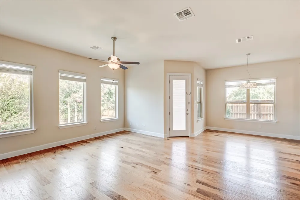 345 Fort Cobb Way Georgetown, TX 78628