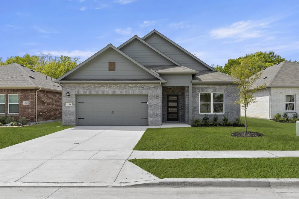 1308 Cole Drive Trenton, TX 75490