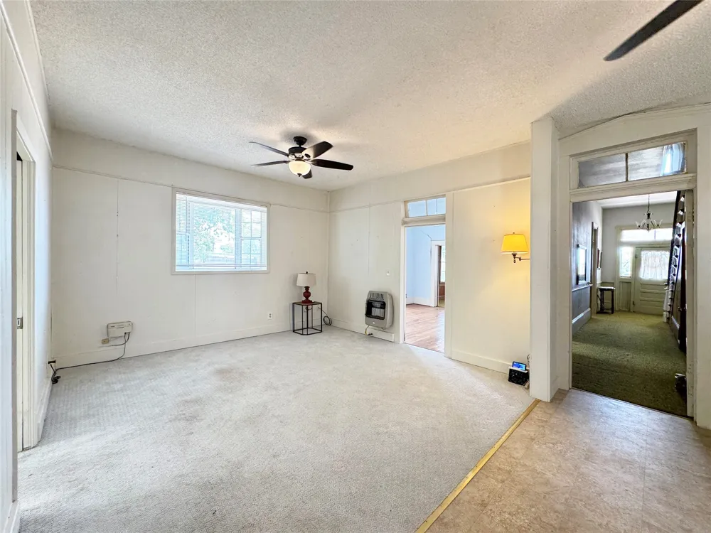 702 Avenue B Santa Anna, TX 76878