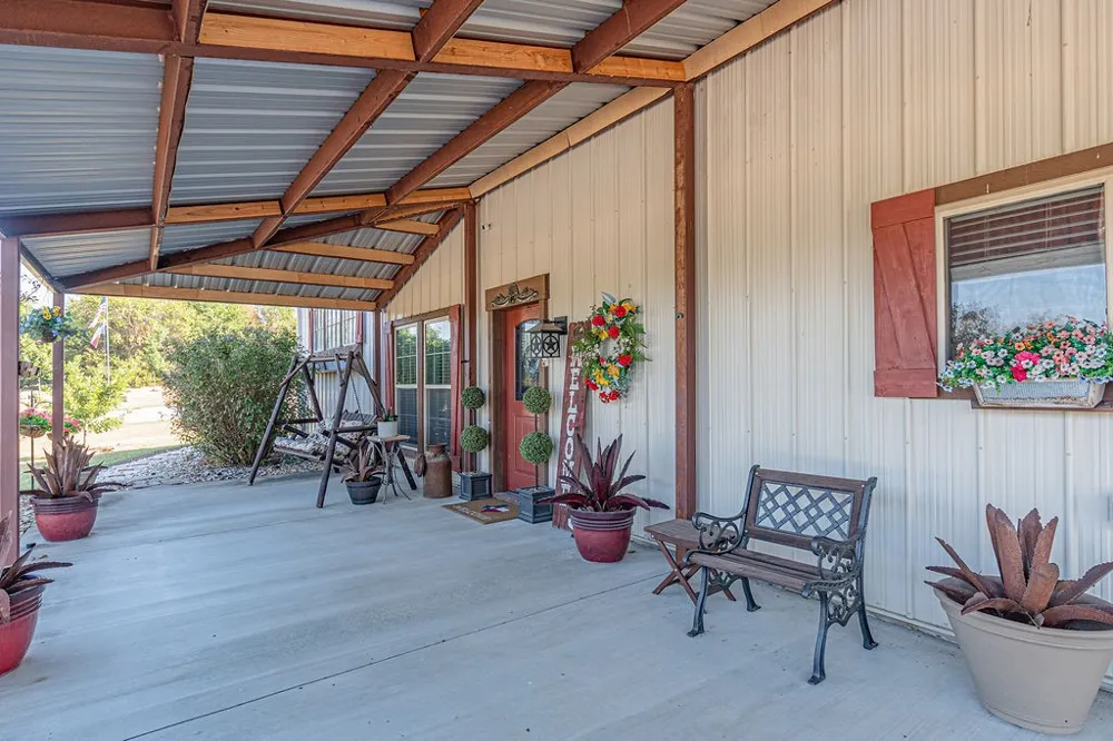 4129 County Road 4111 Campbell, TX 75422