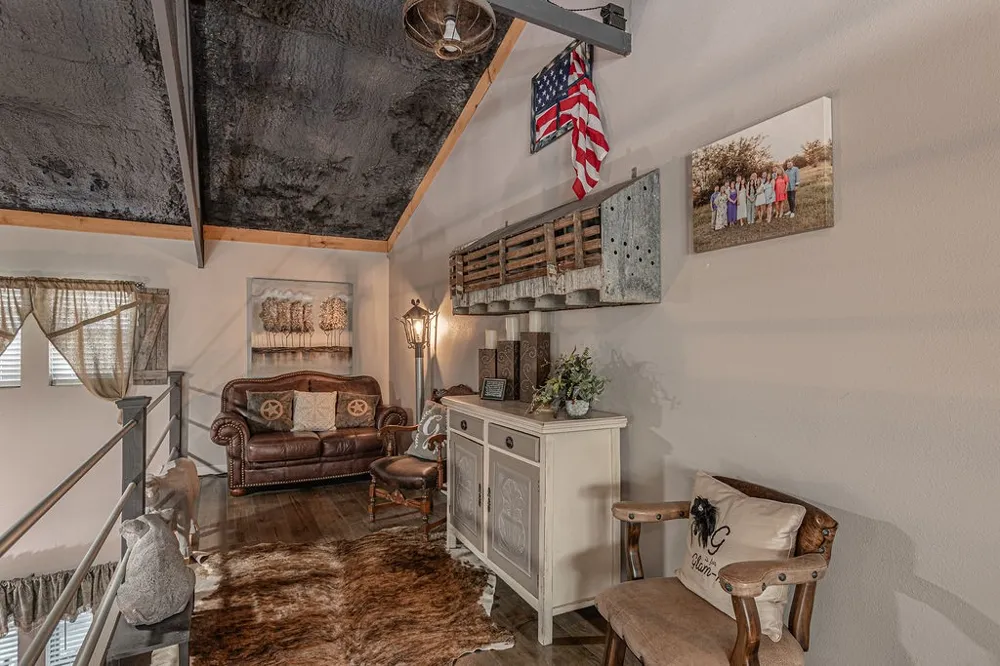 4129 County Road 4111 Campbell, TX 75422