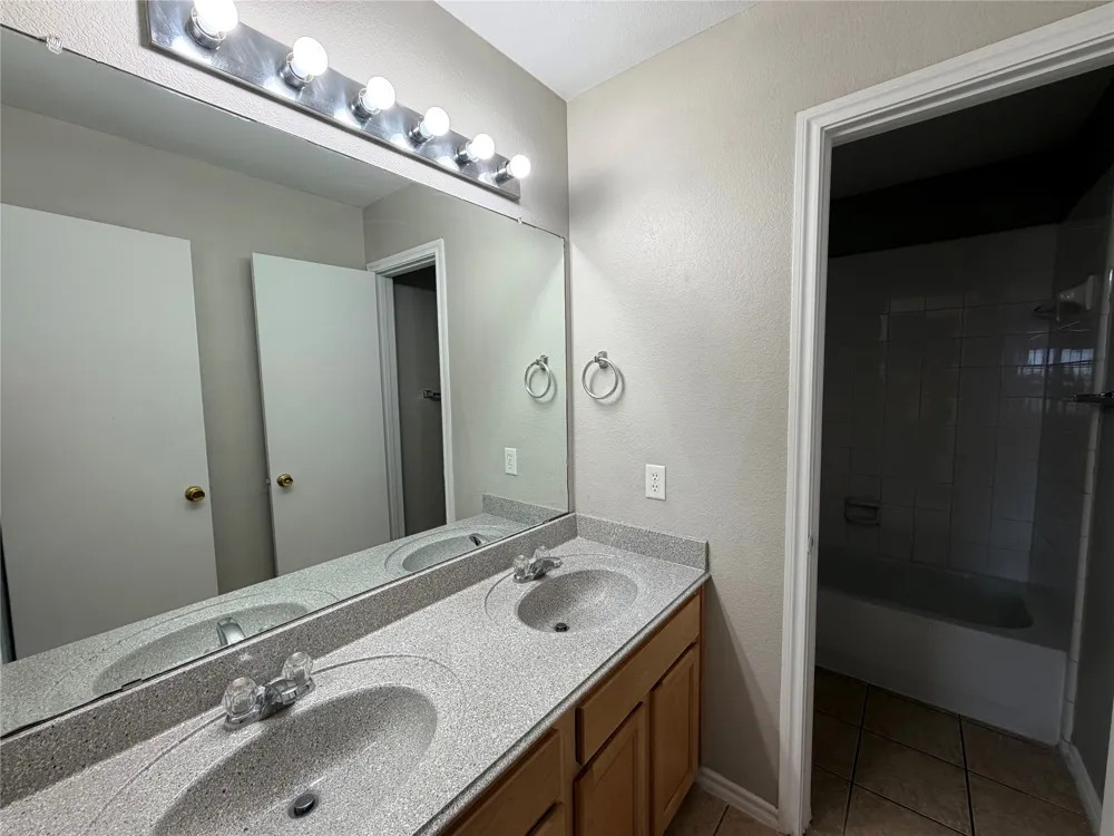8512 Prairie Wind Trail Fort Worth, TX 76134