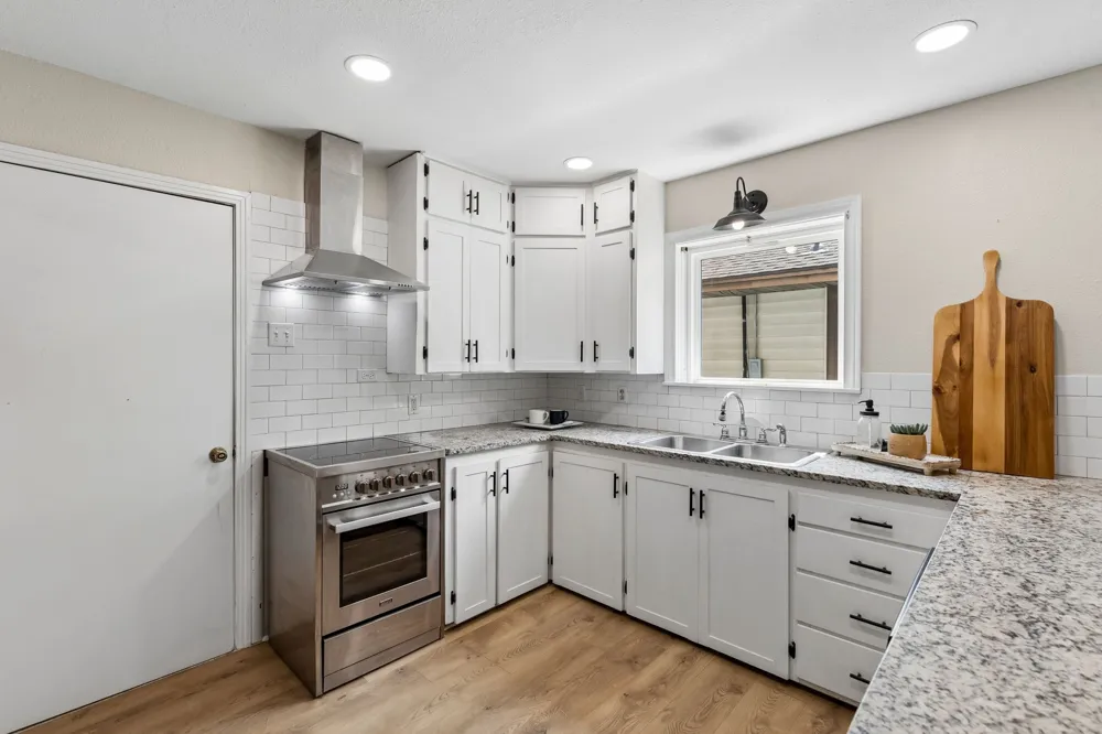 411 W Taylor Street Sherman, TX 75092