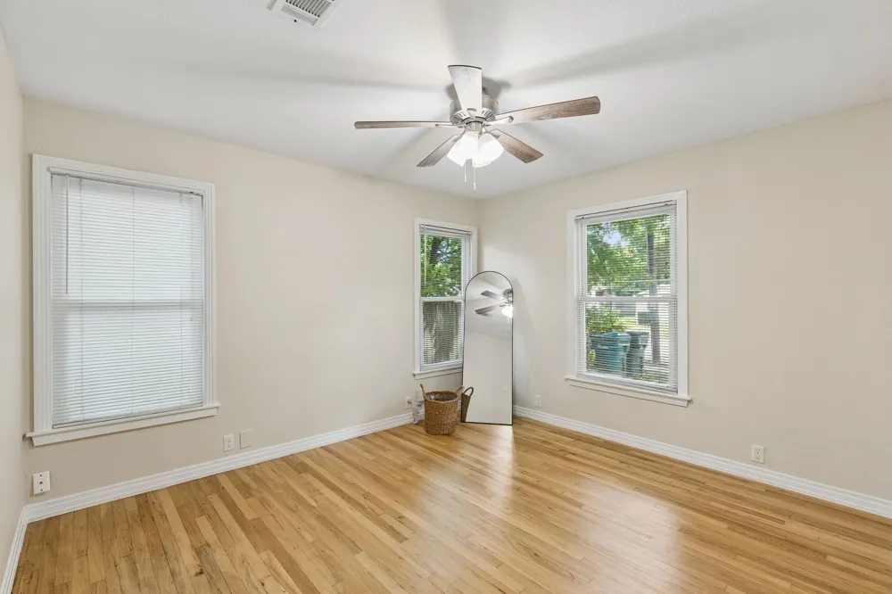 411 W Taylor Street Sherman, TX 75092