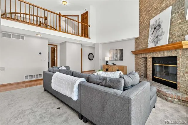 9967 Falcon Creek Drive Highlands Ranch, CO 80130