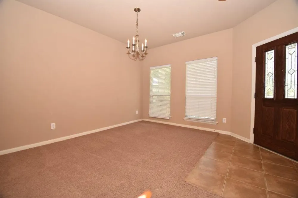 7027 Crockett Ridge Drive Richmond, TX 77406