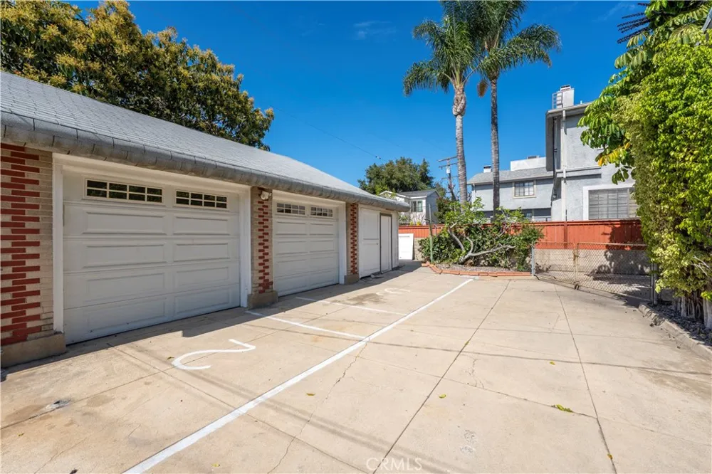513 Palm Alhambra, CA 91801