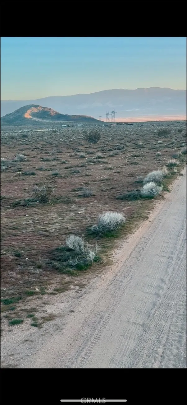 Waalew Lucerne Valley, CA 92356