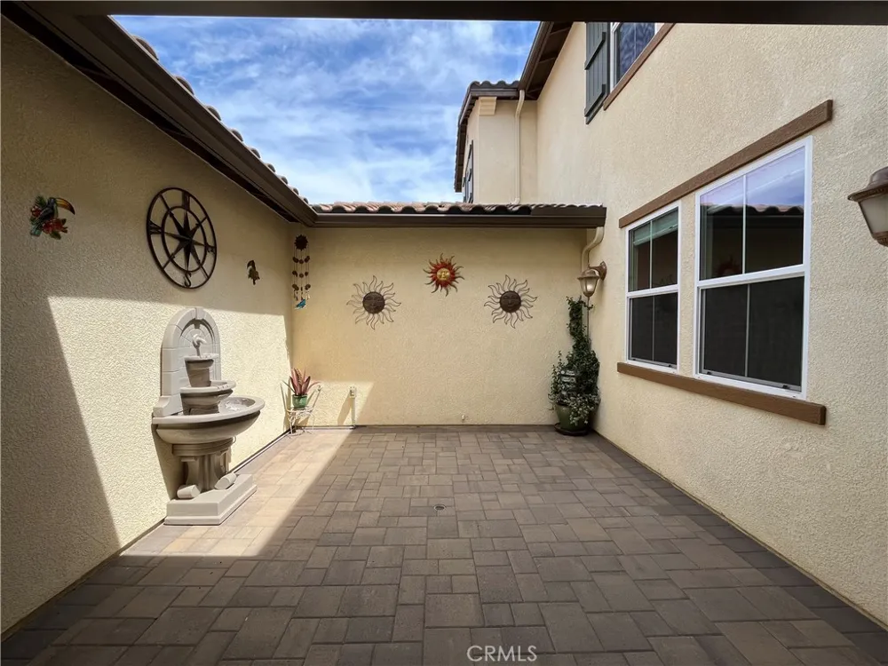 2884 Bella Court Simi Valley, CA 93065