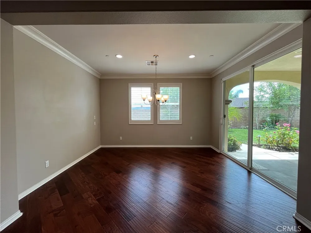 2884 Bella Court Simi Valley, CA 93065